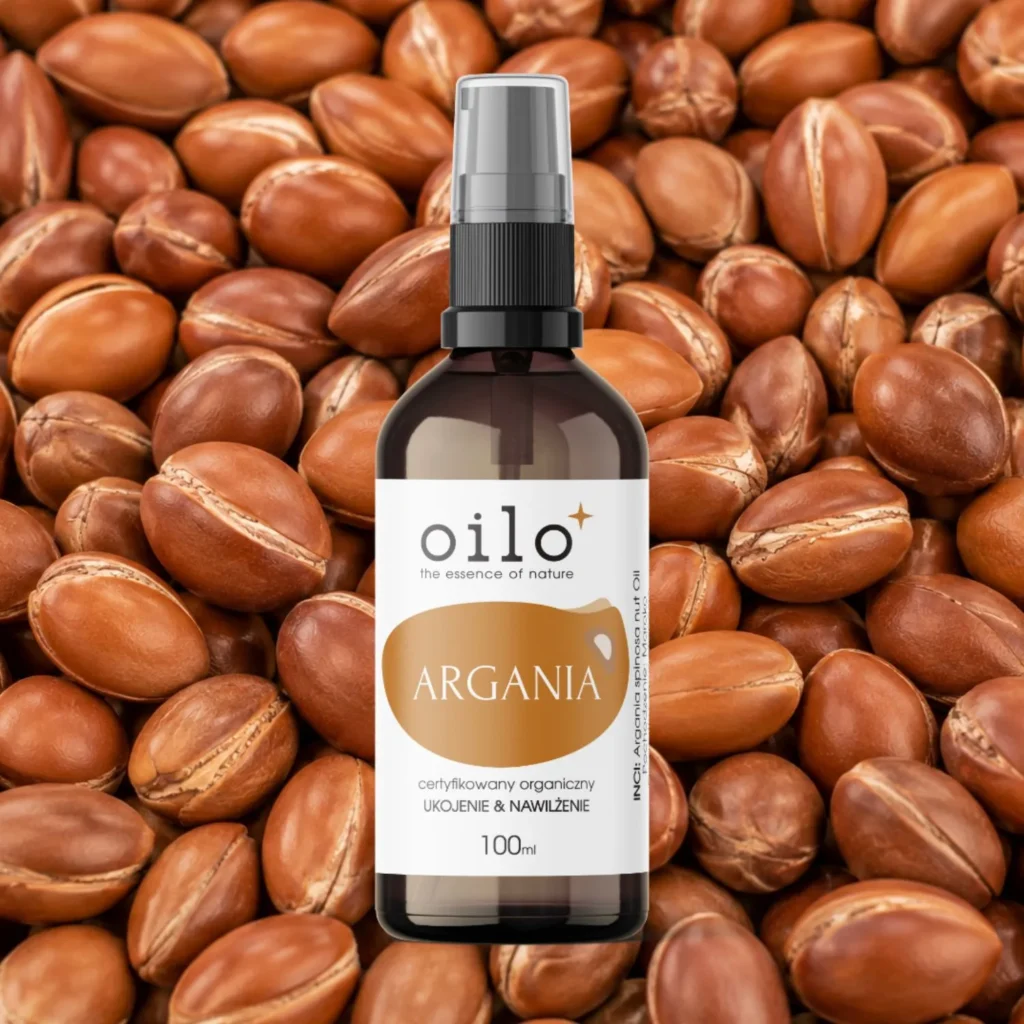 Olej arganowy Oilo 100 ml wśród orzechów arganowych