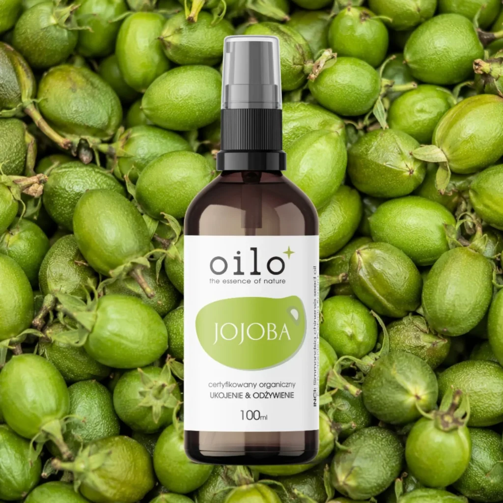 Olej jojoba Oilo 100 ml wśród zielonych owoców jojoby