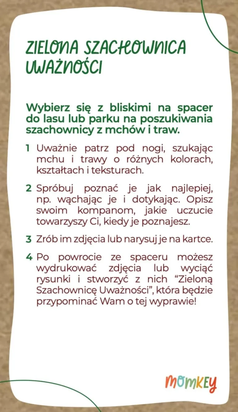 Instrukcja zadania z karty Momkey – spacer i szachownica z mchu i traw